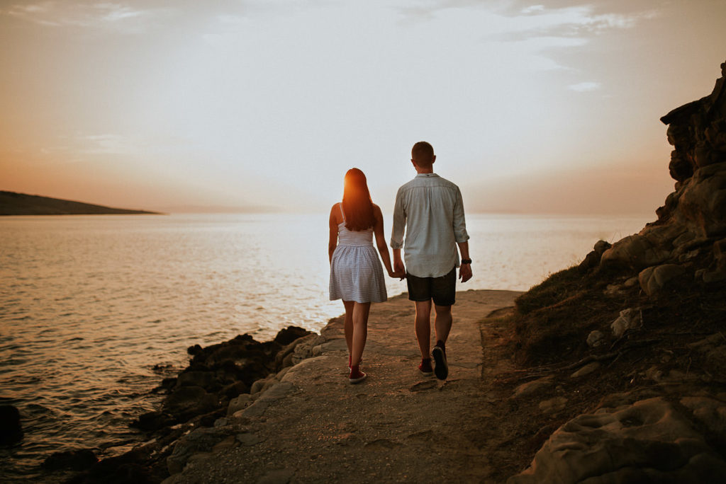 golden island engagement session