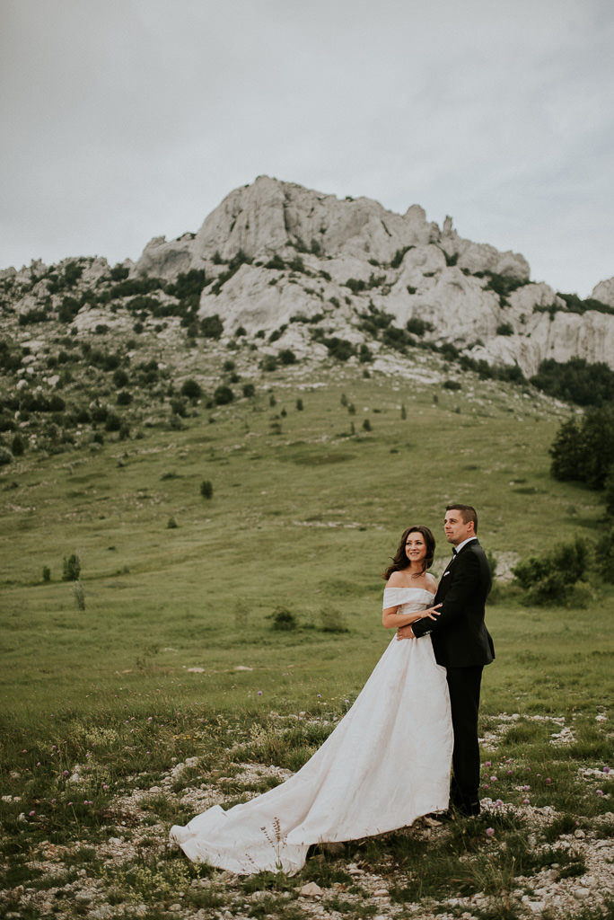 wedding in mountain